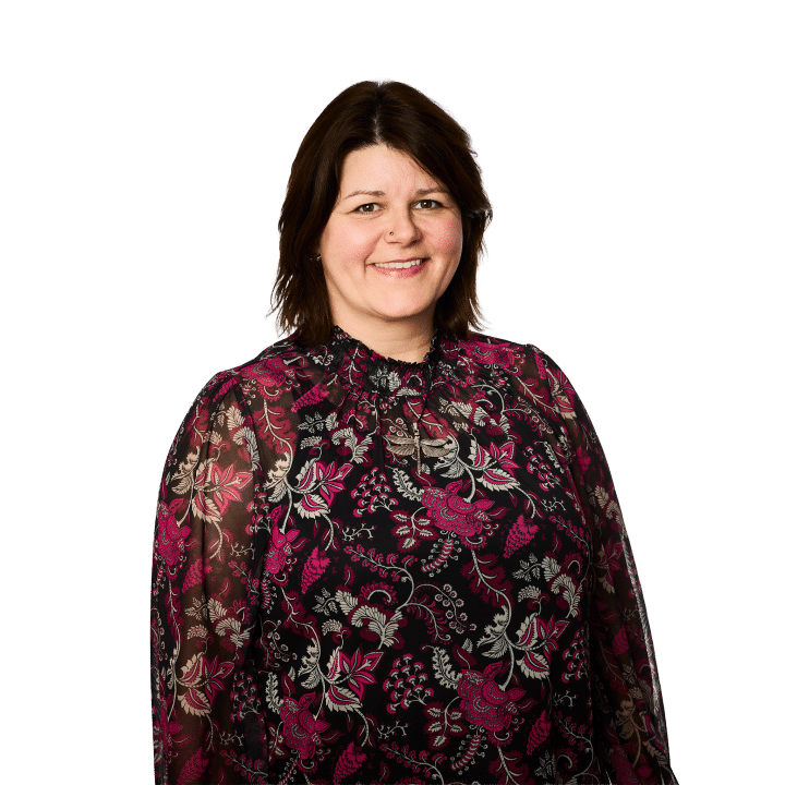 Liane Blom (L)